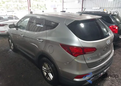 2018 Hyundai Santa Fe Sport 2.4L z USA, uszkodzony, nr VIN 5NMZT3LB8JH081165